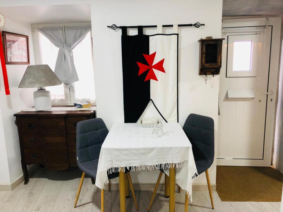 托马尔Pe Do Castelo Casinha - Pet Friendly & Garage别墅 外观 照片